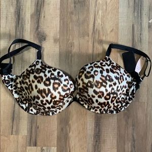 COPY - Victoria’s Secret Very Sexy Push Up